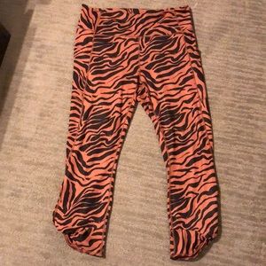 Fabletics zebra print leggings. Size xl